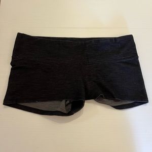 Lululemon Shorts for hot yoga / volleyball